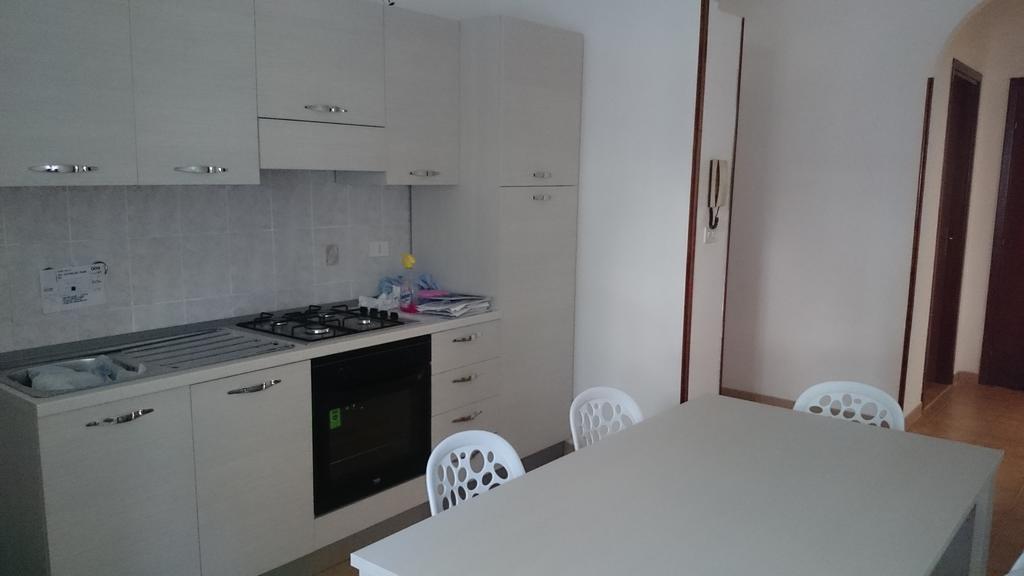 STELLA appartamento Policoro Habitación foto